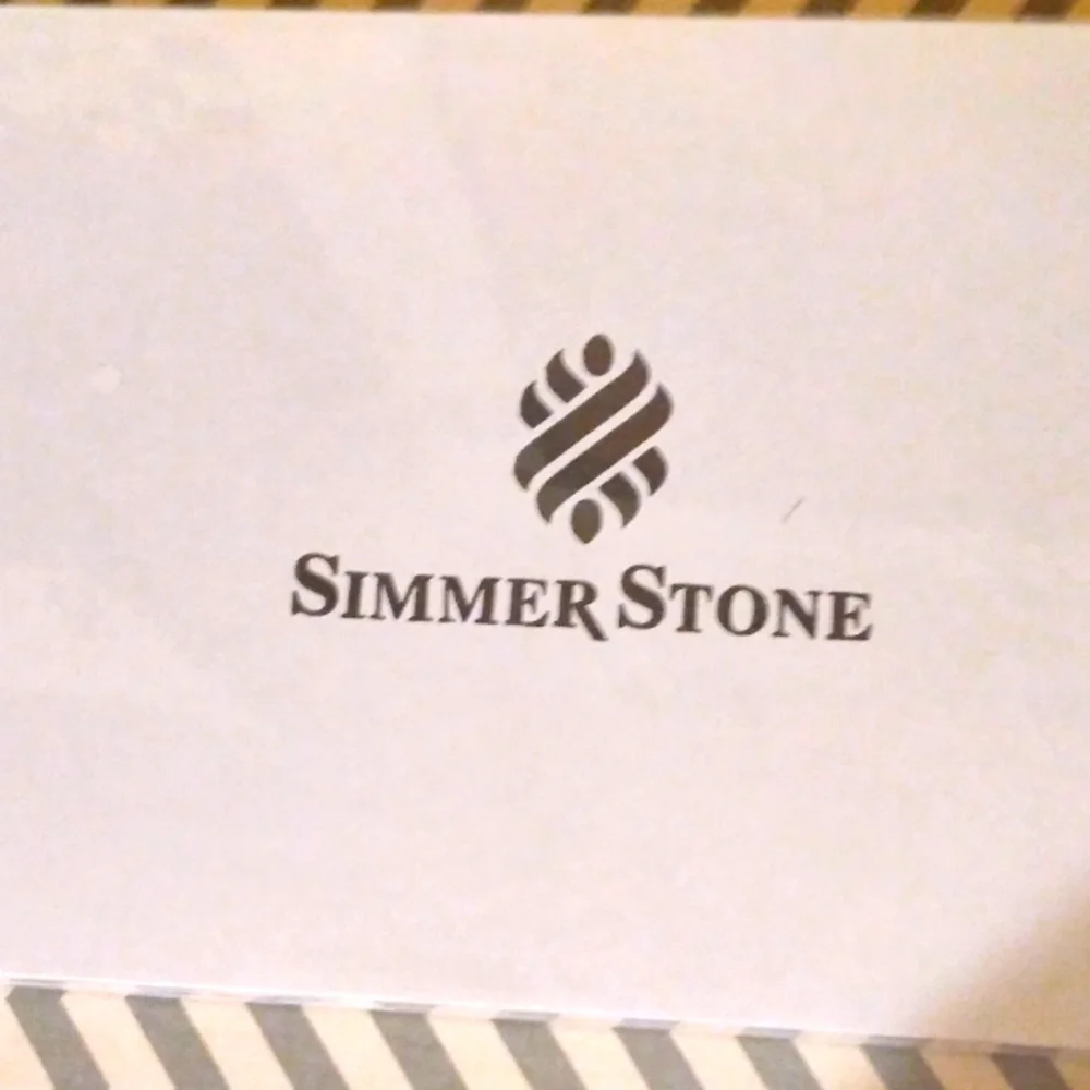SIMMER STONE WALL MIRROR NIP